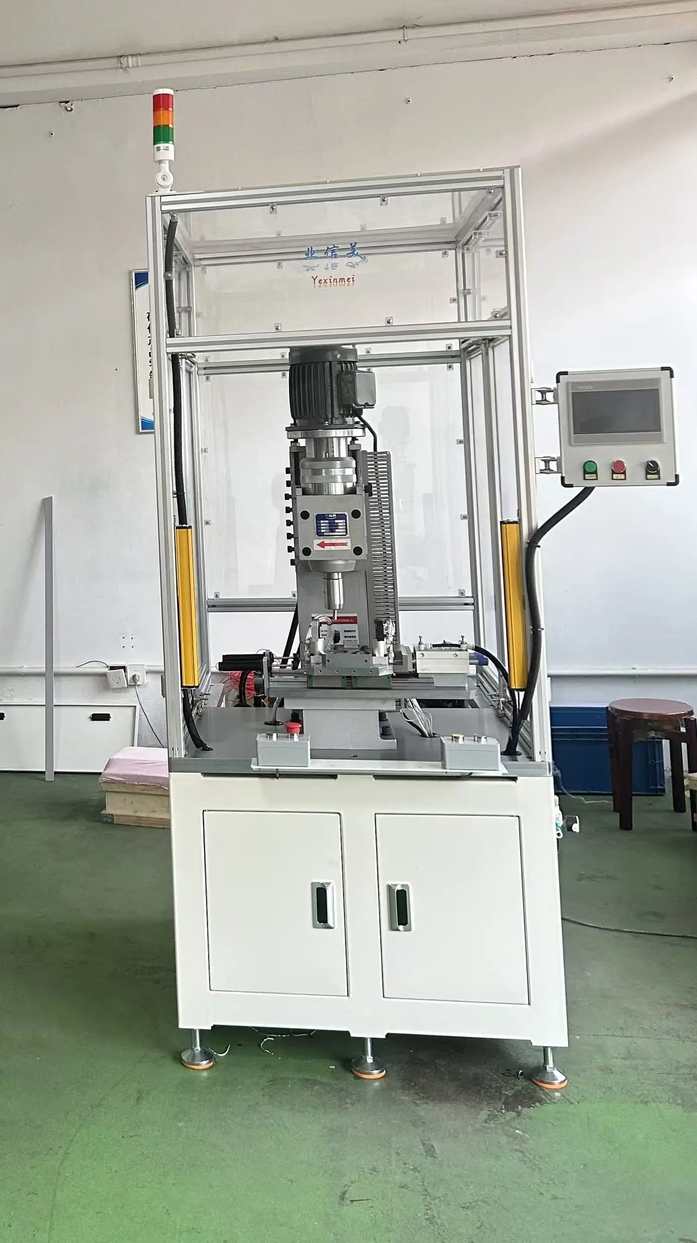 旋鉚機(jī)日常運(yùn)維手冊｜精準(zhǔn)保養(yǎng)+故障預(yù)防，延長設(shè)備壽命50%