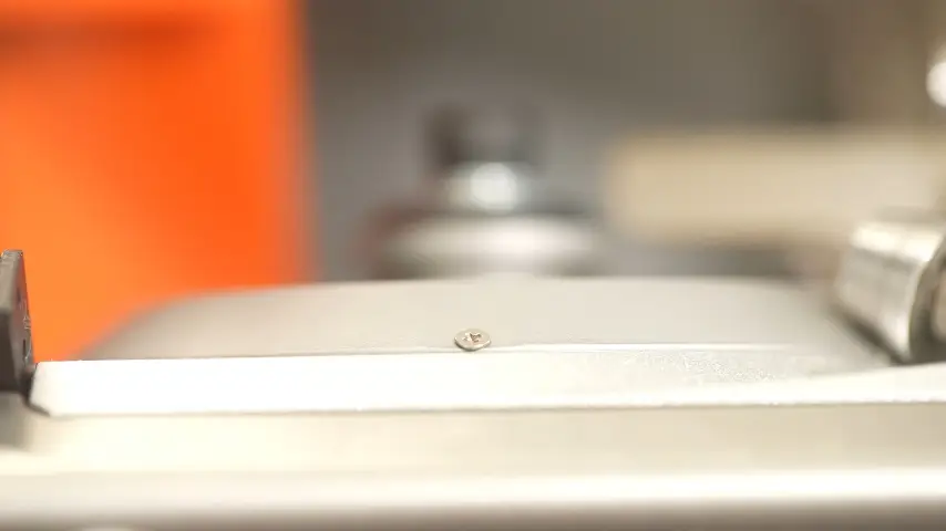 主流送釘機的動力來源是什么？